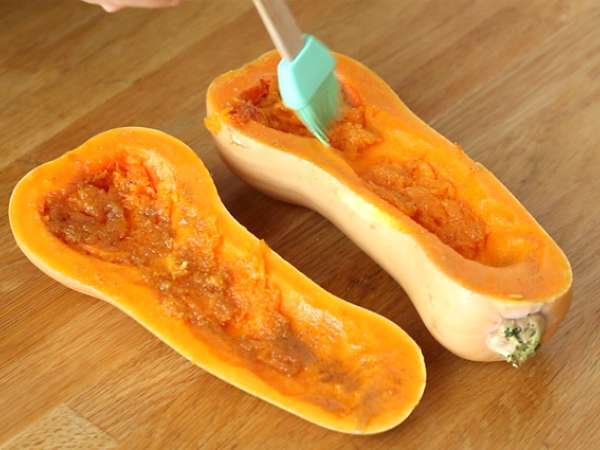 Butternut diisi dengan quinoa dan delima - Persiapan langkah 3