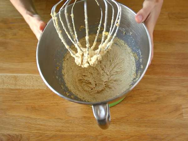 Brownies Lemon dan Oatmeal dengan Glasir Lemon - Persiapan langkah 2