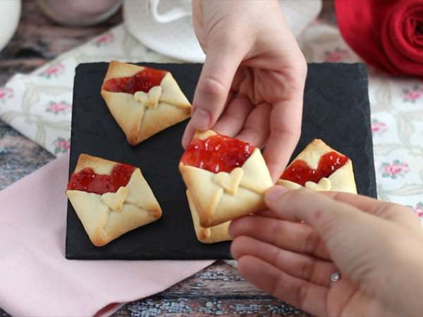 Amplop cinta untuk Hari Valentine - Persiapan langkah 6