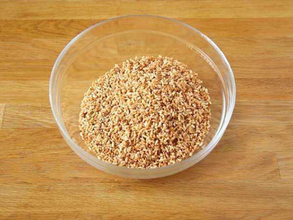 Sereal sereal beras kembung dengan kacang tanah - Persiapan langkah 2