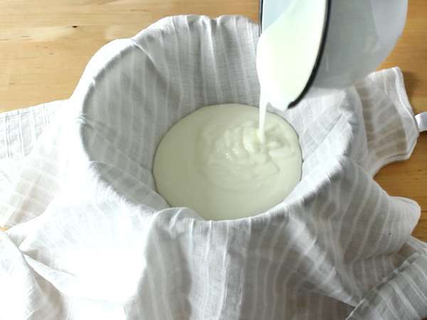 Keju krim buatan sendiri (tipe Philadelphia) dengan 2 bahan - Persiapan langkah 3