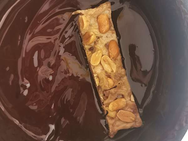 Snickers bar buatan sendiri yang vegan dan bebas gluten - Persiapan langkah 8