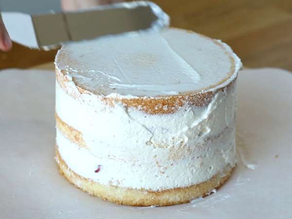 Kue lapis dengan stroberi dan krim mascarpone - Persiapan langkah 9