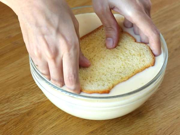 Roti panggang Prancis dengan selai kacang dan jeli - Persiapan langkah 3