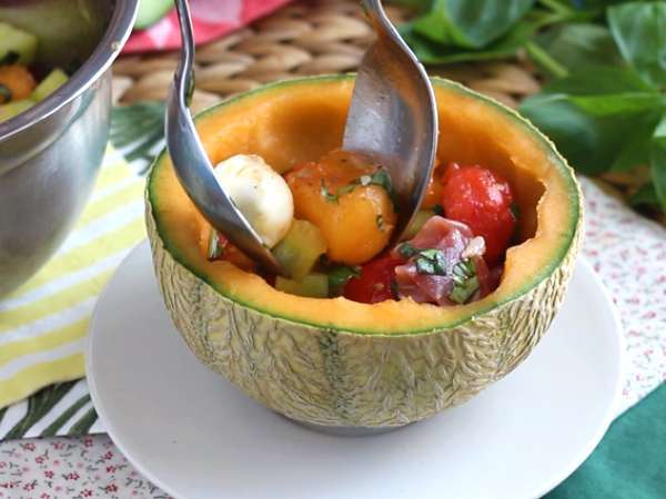 Salad melon di atas melon - Persiapan langkah 4