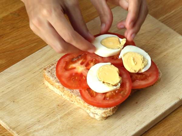 Klub sandwich vegetarian - Persiapan langkah 4