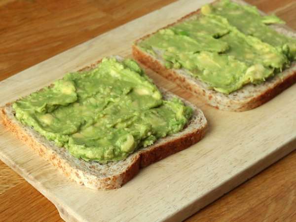 Roti lapis tuna dan alpukat - Persiapan langkah 1