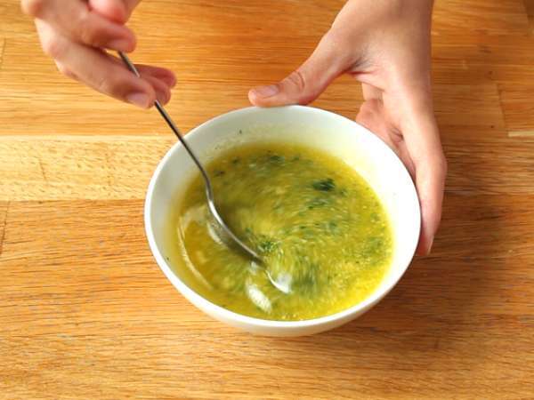 Mahkota Pizza Isi Mozzarella - Persiapan langkah 1