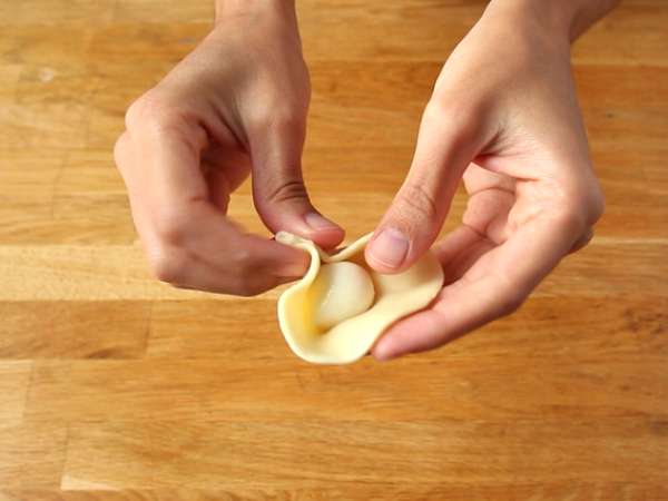 Mahkota Pizza Isi Mozzarella - Persiapan langkah 3