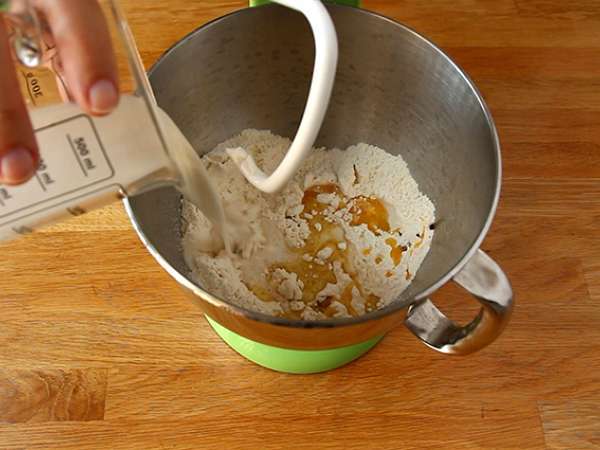 Babka brioche cokelat dan kemiri - Persiapan langkah 2