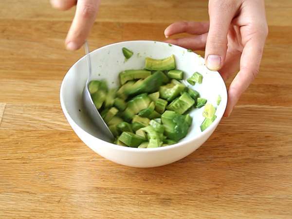 Salmon asap dan alpukat verrines - Persiapan langkah 2