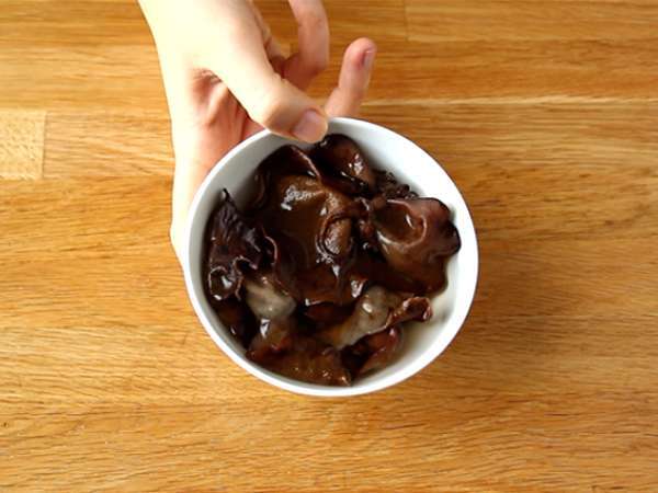 Mie udang dan jamur - Persiapan langkah 1