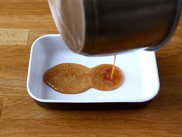 Puding kelapa dalam microwave dalam 8 menit - Persiapan langkah 1