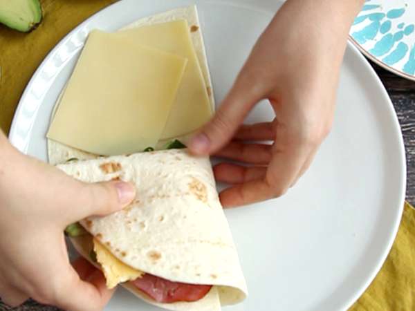 Bungkus panggang ala brunch - Tortilla Wrap Hack - Persiapan langkah 5