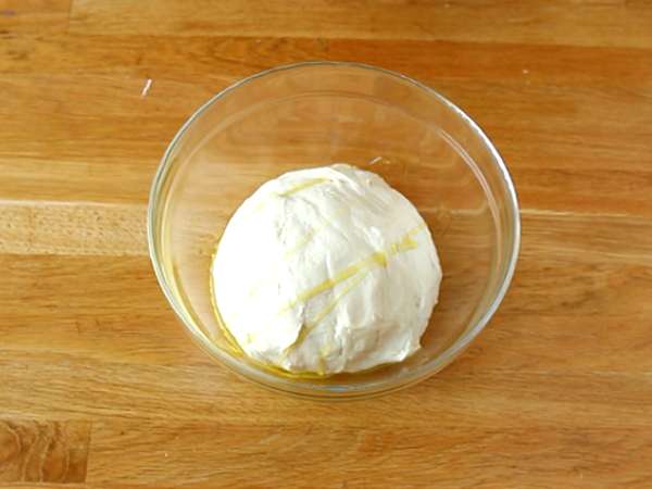 Bunga focaccia - seni focaccia - Persiapan langkah 3