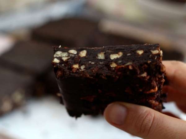 Brawnie - Brownies kurma mentah - Persiapan langkah 7