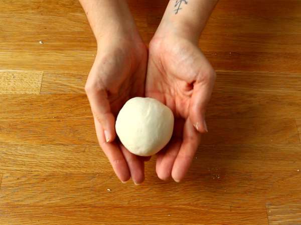 Gyozas dengan ayam, wortel, dan jamur - Persiapan langkah 2