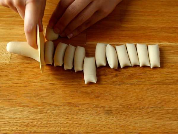 Gyozas dengan ayam, wortel, dan jamur - Persiapan langkah 5