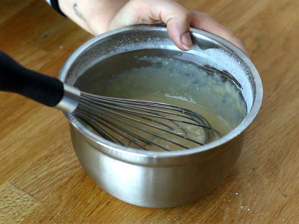 Raspberry Financiers, resep terperinci yang mudah dibuat - Persiapan langkah 3