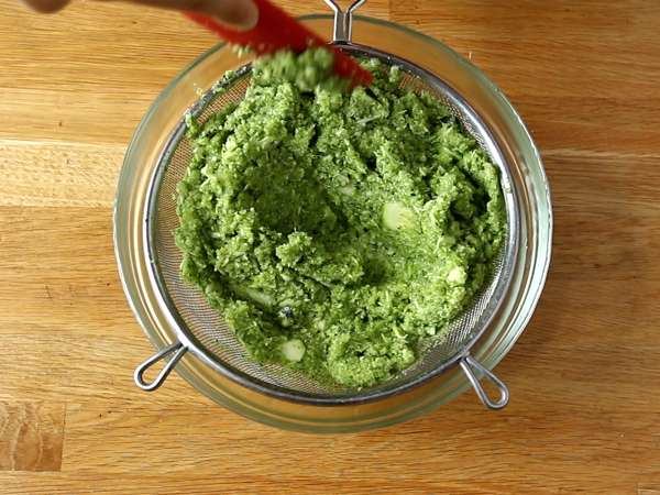 Terrine cukini dan salmon asap - Persiapan langkah 2