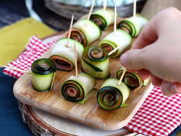 Cukini dan salmon asap gulung - Persiapan langkah 6