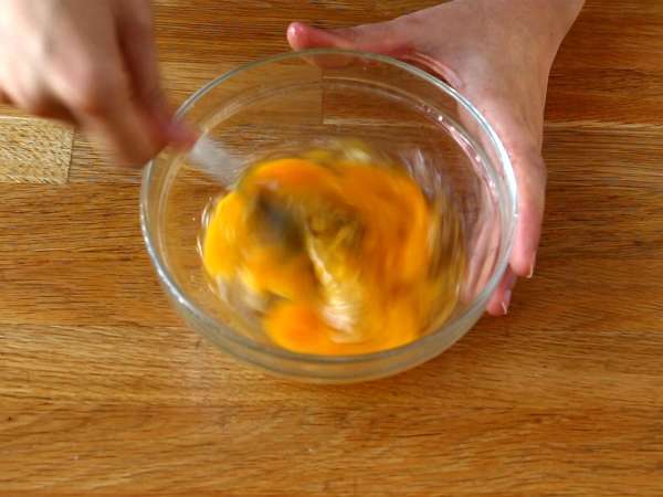 Sandwich omelet ekspres - Sandwich omelet roti panggang Prancis - Retas sandwich telur - Persiapan langkah 1