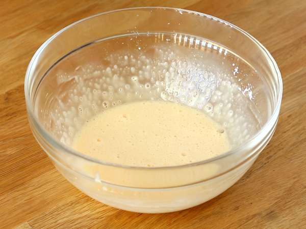 Puff pastry yang dipadukan dengan krim pastry vanila - Persiapan langkah 1