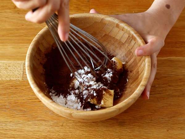 Kue tart pohon Natal: satu-satunya resep yang bisa menggantikan batang kayu! - Persiapan langkah 1