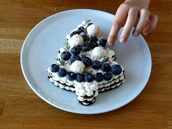 Kue tart pohon Natal: satu-satunya resep yang bisa menggantikan batang kayu! - Persiapan langkah 10