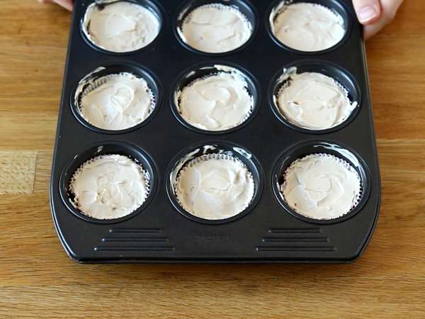 Kue keju tanpa panggang dengan biskuit speculoos - Persiapan langkah 5