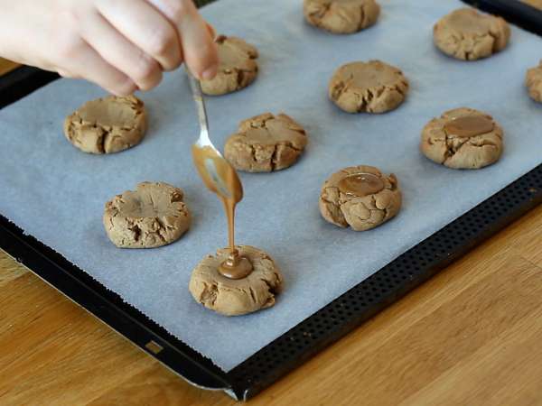 Biskuit speculoos hanya dengan 3 bahan - Persiapan langkah 4
