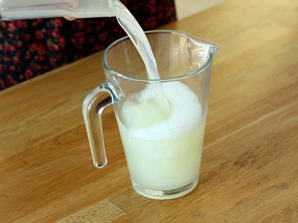 Keledai Moskow tanpa alkohol - Persiapan langkah 1