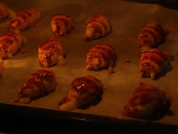 Puff pastry croissant dengan saus béchamel, ham dan keju - Persiapan langkah 5