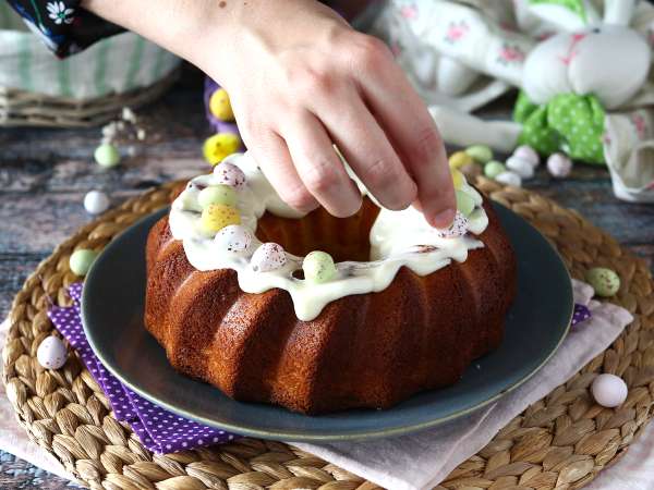 Kue Bundt Paskah dengan lemon dan cokelat putih - Persiapan langkah 8