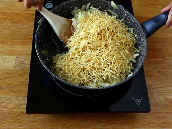 Bacalhau à Brás, resep tradisional Portugis yang mudah dan lezat - Persiapan langkah 5