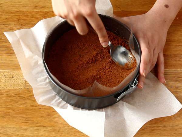 Kue keju lemon dan madu tanpa panggang (tutorial menghias kue) - Persiapan langkah 3