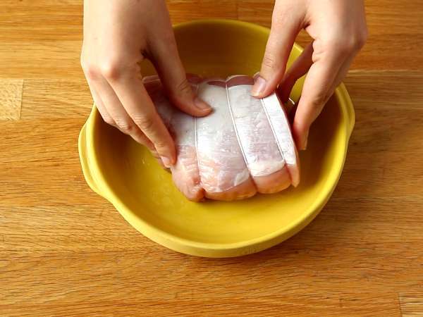 Bagaimana Anda memasak daging babi panggang di dalam oven? - Persiapan langkah 1