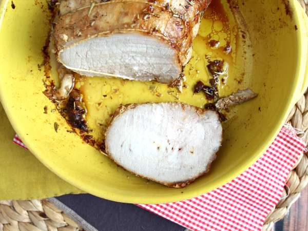 Bagaimana Anda memasak daging babi panggang di dalam oven? - Persiapan langkah 4