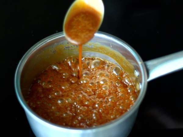 Kue keju ala Snickers yang sangat lezat - Persiapan langkah 5