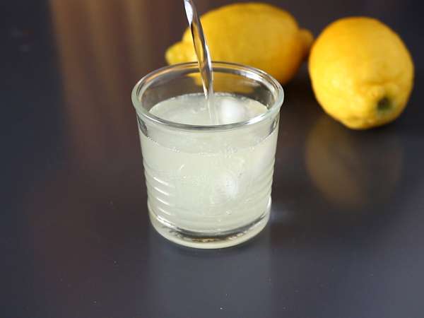 Spritz dengan limoncello, koktail yang sempurna untuk musim panas! - Persiapan langkah 2