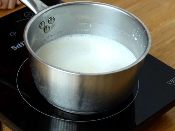 Pistachio panna cotta, resep mudah yang disukai semua orang! - Persiapan langkah 2