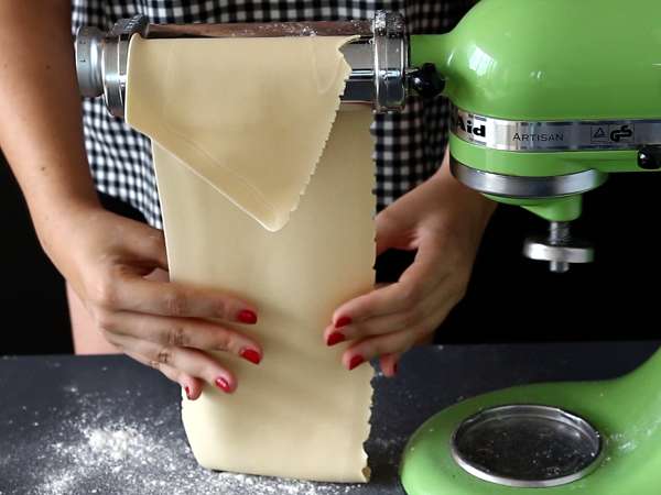 Cara menyiapkan pasta telur untuk lasagna - Persiapan langkah 6