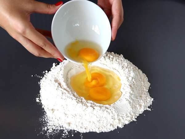 Cara menyiapkan garganelli telur - Persiapan langkah 2