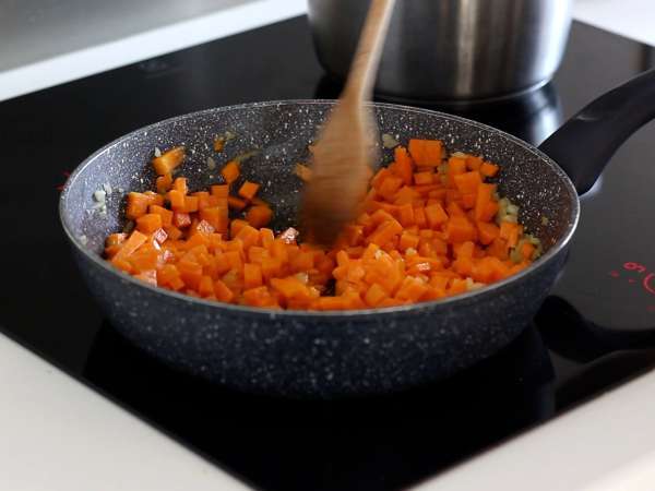 Risotto labu, hidangan pertama yang lembut dan sempurna untuk musim gugur - Persiapan langkah 2