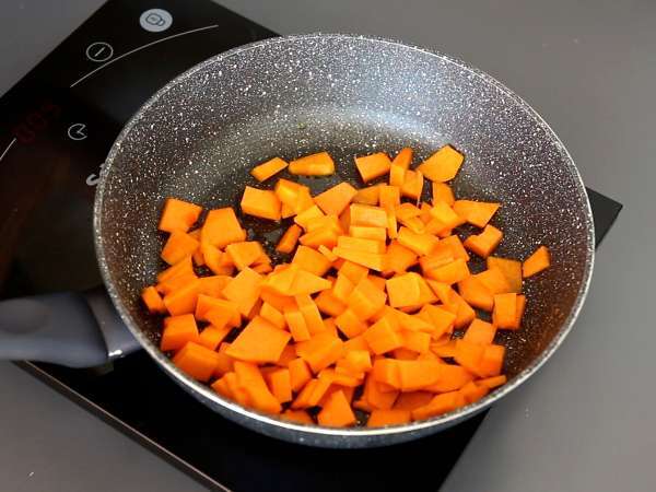 Saus labu dan ricotta, sempurna dengan pasta atau diisi dengan ravioli! - Persiapan langkah 1