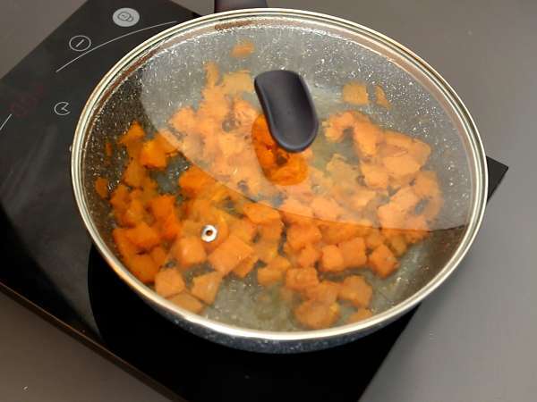 Saus labu dan ricotta, sempurna dengan pasta atau diisi dengan ravioli! - Persiapan langkah 2