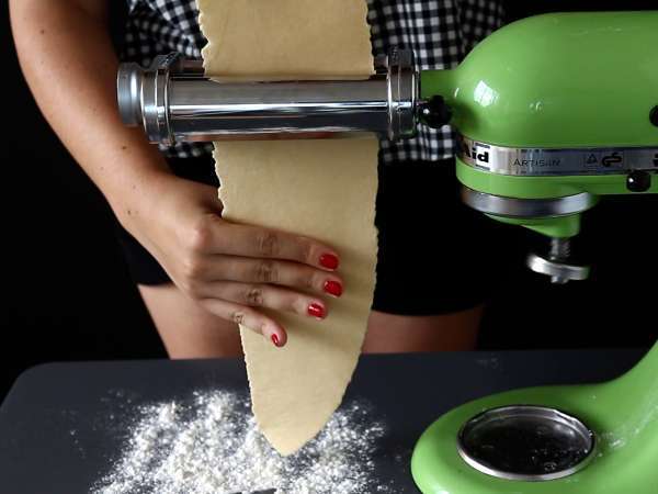 Pappardelle telur buatan sendiri: resepnya dijelaskan langkah demi langkah - Persiapan langkah 5