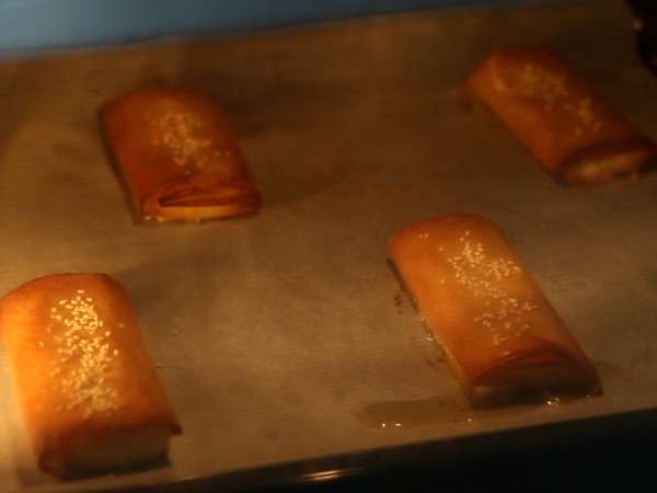 Feta Saganaki, resep Yunani untuk keripik feta dan madu - Persiapan langkah 5