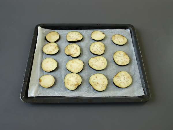 Terong panggang cepat, lauk yang lezat dan ringan - Persiapan langkah 2