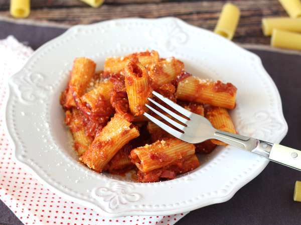 Pasta dengan 'Nduja, hidangan pasta Calabria yang mudah dibuat - Persiapan langkah 7